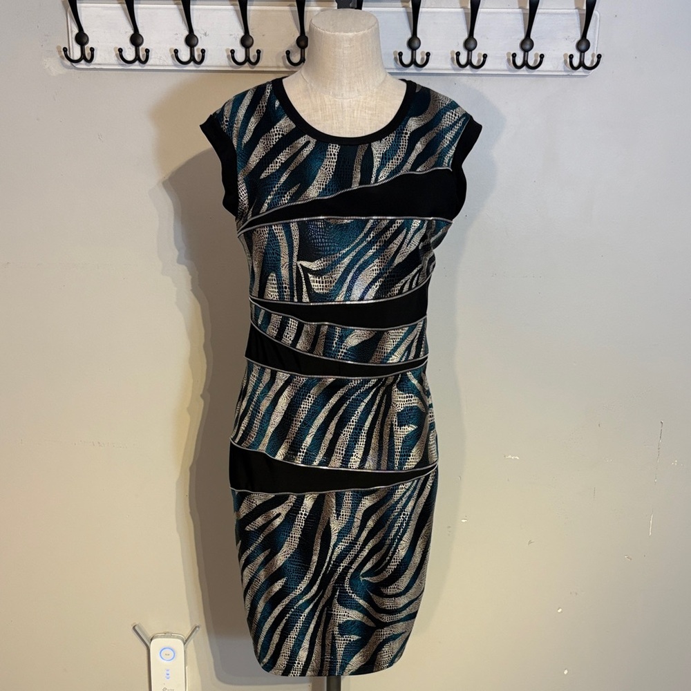 Frank Lyman Vintage Y2K Black and Blue Patterned Mini Dress Size 10